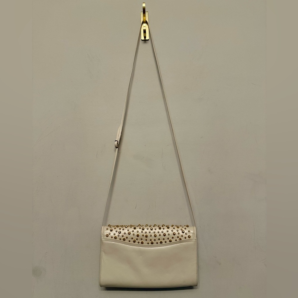 Vintage Leather Cream w/ Gold Stud Detailing Crossbody Bag - Picture 5 of 6